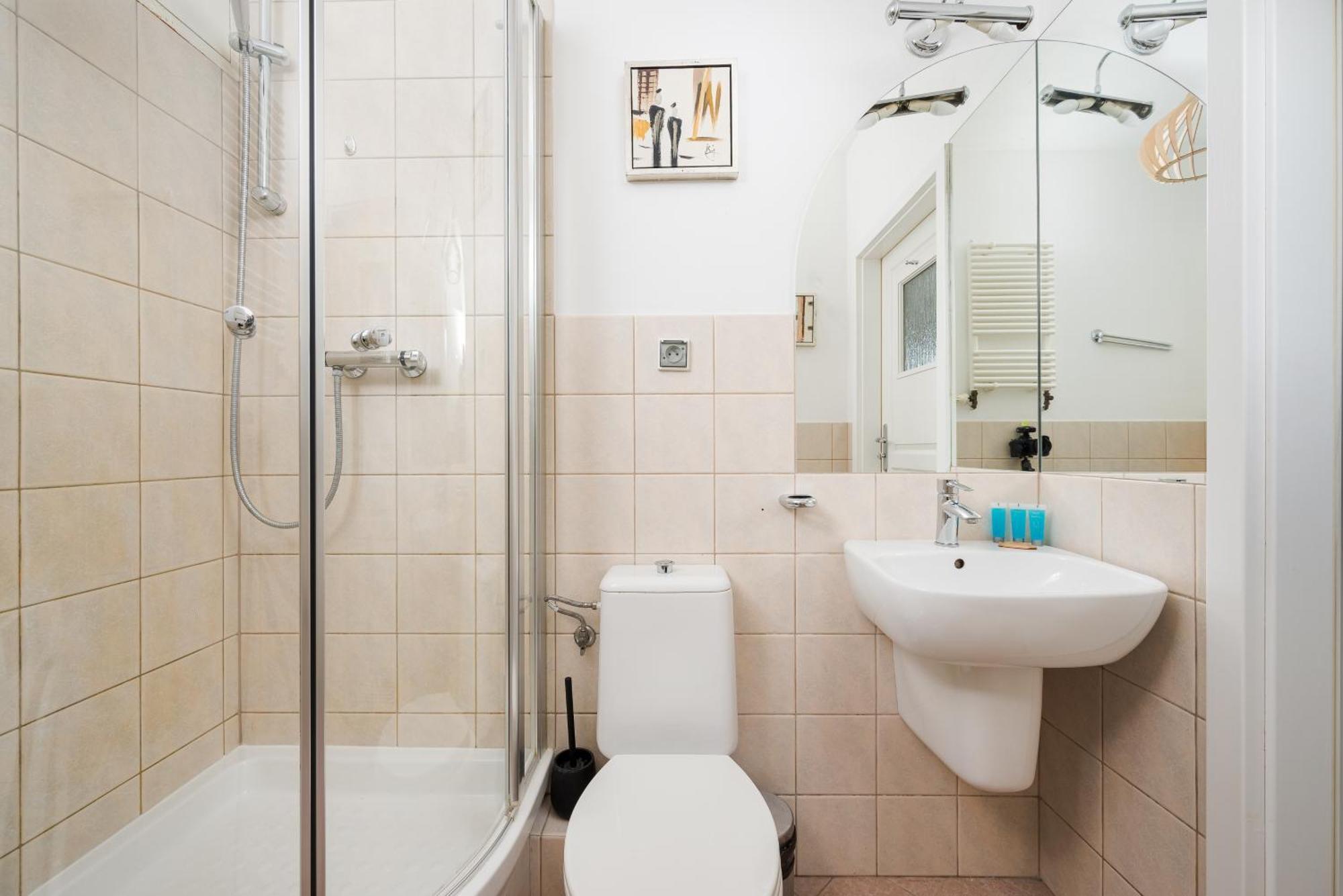 Metro Mlynow Pleasant Apartament Варшава Екстер'єр фото